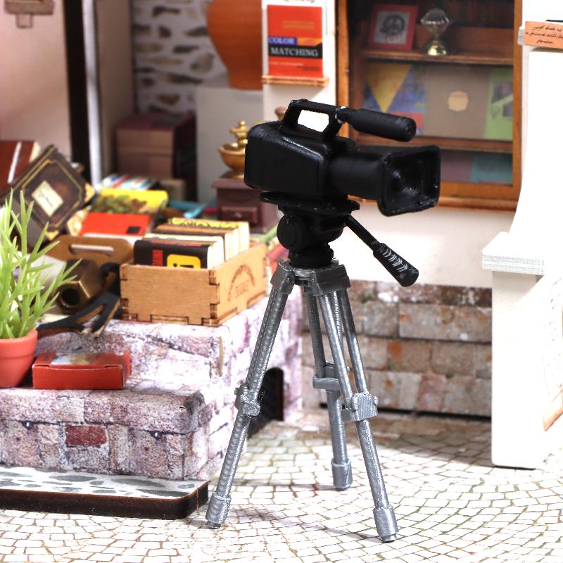 Home Security With Camera - Mini Video Kamera Tripod Modeli 1:12